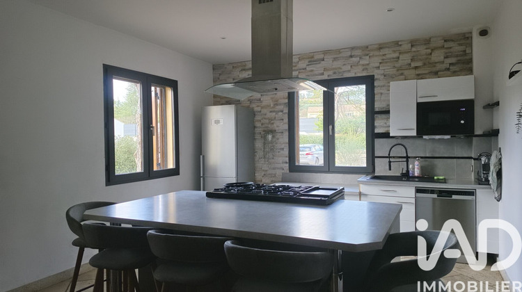 Ma-Cabane - Location Maison Plan-d'Aups-Sainte-Baume, 191 m²