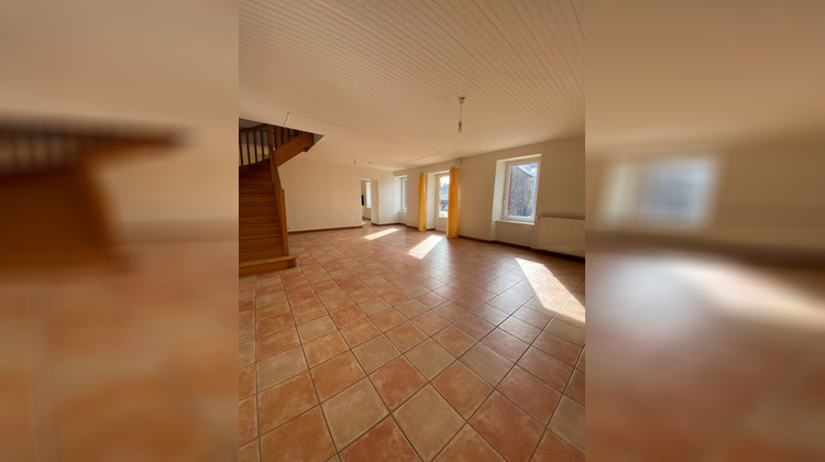 Ma-Cabane - Location Maison PLEDELIAC, 111 m²
