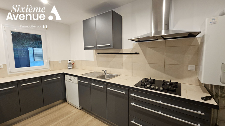 Ma-Cabane - Location Maison PLEUVEN, 70 m²
