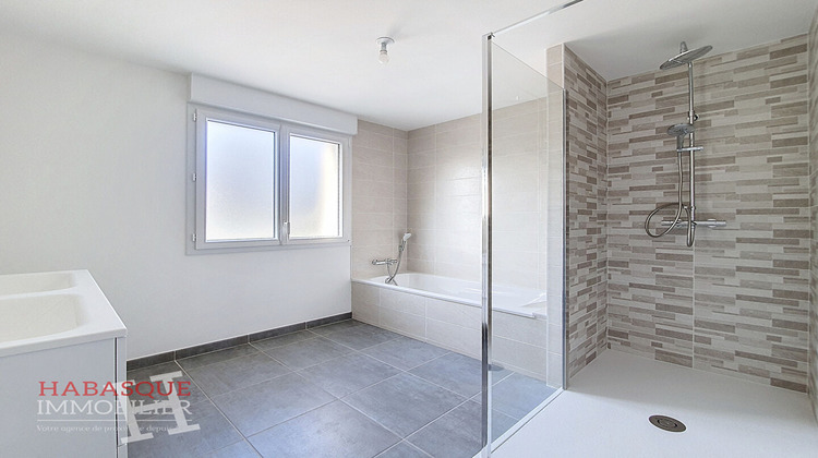 Ma-Cabane - Location Maison PLOUEDERN, 122 m²