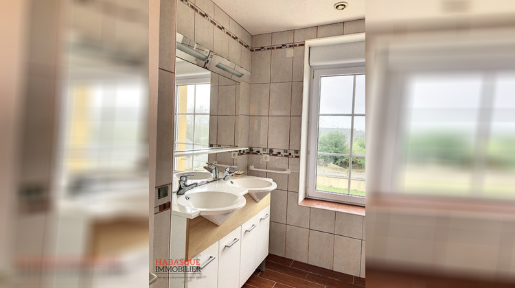 Ma-Cabane - Location Maison PLOUZEVEDE, 136 m²