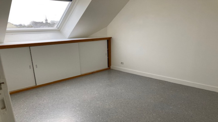 Ma-Cabane - Location Maison PLOUZEVEDE, 49 m²