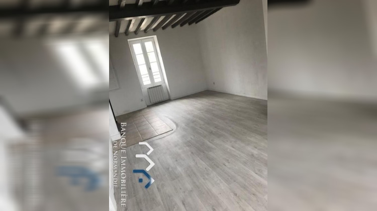 Ma-Cabane - Location Maison PLUMETOT, 55 m²