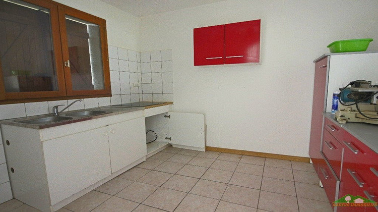 Ma-Cabane - Location Maison POINTIS INARD, 100 m²