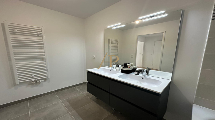 Ma-Cabane - Location Maison POISSY, 69 m²