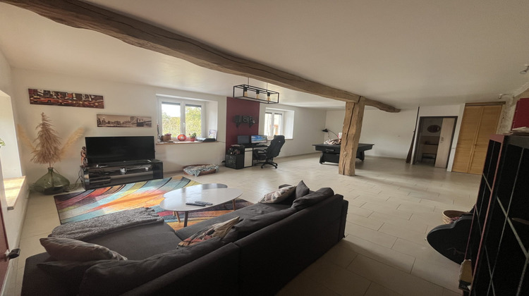 Ma-Cabane - Location Maison Poncin, 249 m²