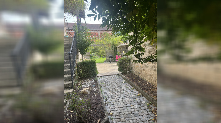 Ma-Cabane - Location Maison Poncin, 249 m²