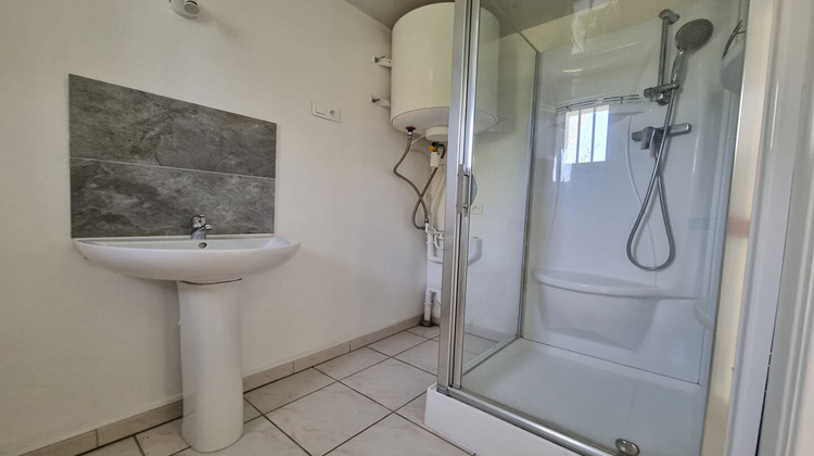 Ma-Cabane - Location Maison PONT-SAINT-MARTIN, 30 m²