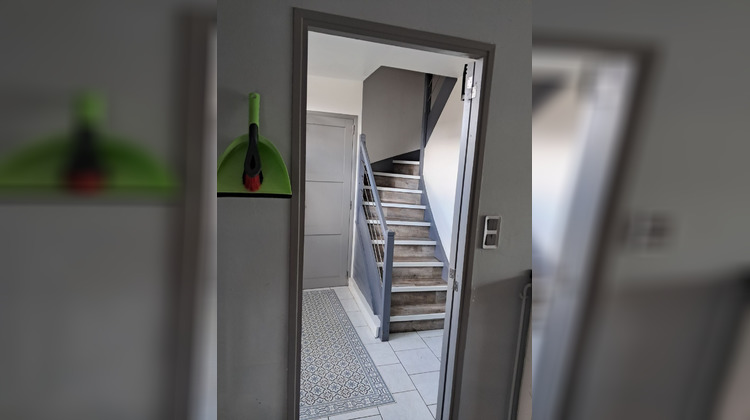 Ma-Cabane - Location Maison Pont-sur-Sambre, 87 m²