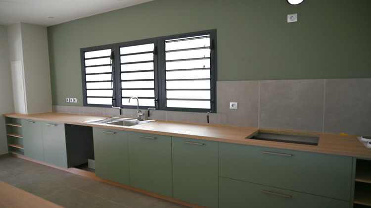 Ma-Cabane - Location Maison Possession, 170 m²