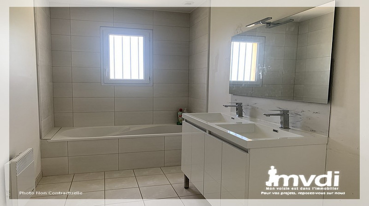 Ma-Cabane - Location Maison POUILLE-LES-COTEAUX, 96 m²