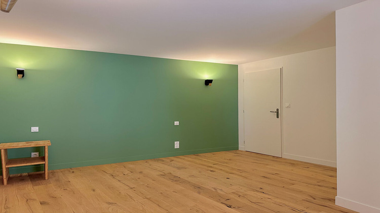 Ma-Cabane - Location Maison POUILLY-LE-MONIAL, 92 m²