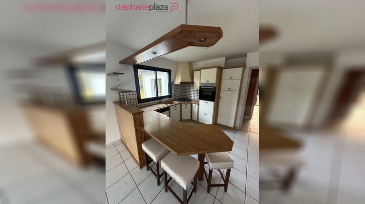 Ma-Cabane - Location Maison POULLAN-SUR-MER, 110 m²