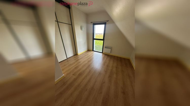Ma-Cabane - Location Maison POULLAN-SUR-MER, 110 m²