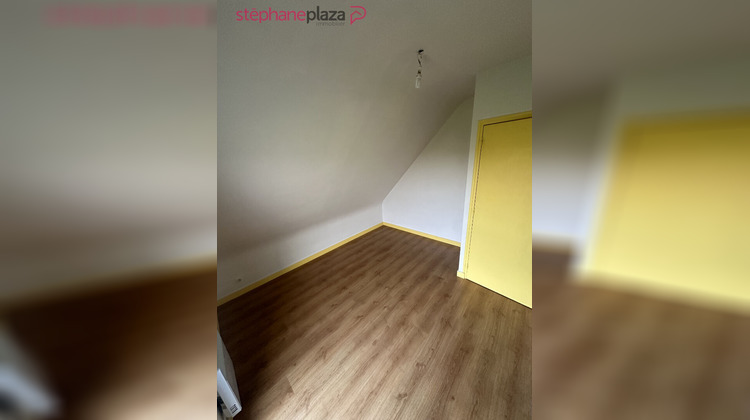 Ma-Cabane - Location Maison POULLAN-SUR-MER, 110 m²
