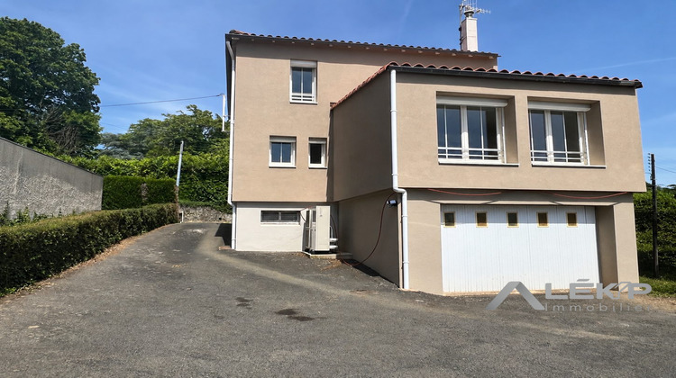 Ma-Cabane - Location Maison Pouzauges, 111 m²