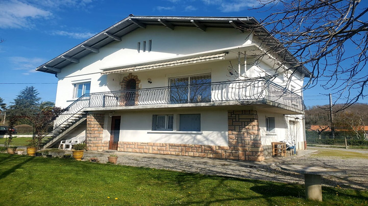 Ma-Cabane - Location Maison PRAT-BONREPAUX, 142 m²