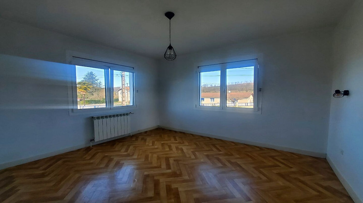 Ma-Cabane - Location Maison PRAT-BONREPAUX, 142 m²