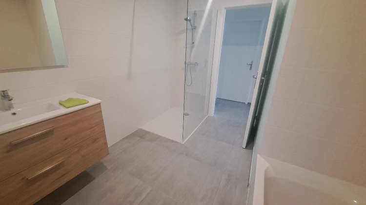 Ma-Cabane - Location Maison PRINQUIAU, 93 m²