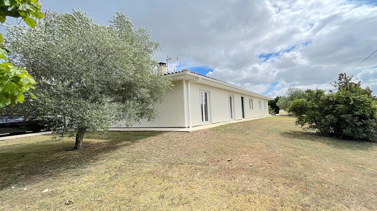 Ma-Cabane - Location Maison PUGNAC, 136 m²