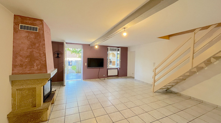 Ma-Cabane - Location Maison PUGNAC, 101 m²