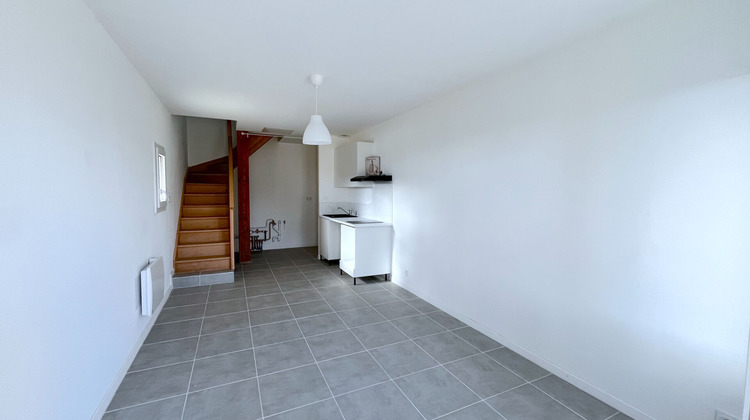 Ma-Cabane - Location Maison PUGNAC, 37 m²