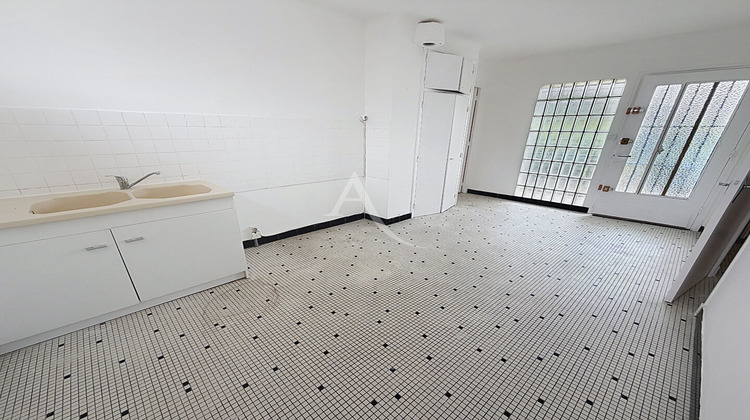 Ma-Cabane - Location Maison PUY-L'EVEQUE, 48 m²