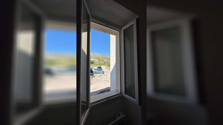 Ma-Cabane - Location Maison PUYLOUBIER, 90 m²