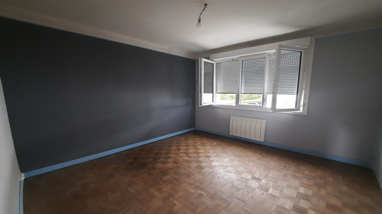 Ma-Cabane - Location Maison QUELAINES-SAINT-GAULT, 84 m²