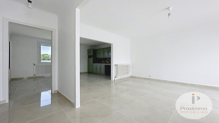Ma-Cabane - Location Maison QUESTEMBERT, 77 m²
