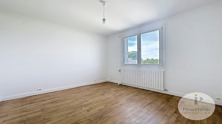 Ma-Cabane - Location Maison QUESTEMBERT, 77 m²