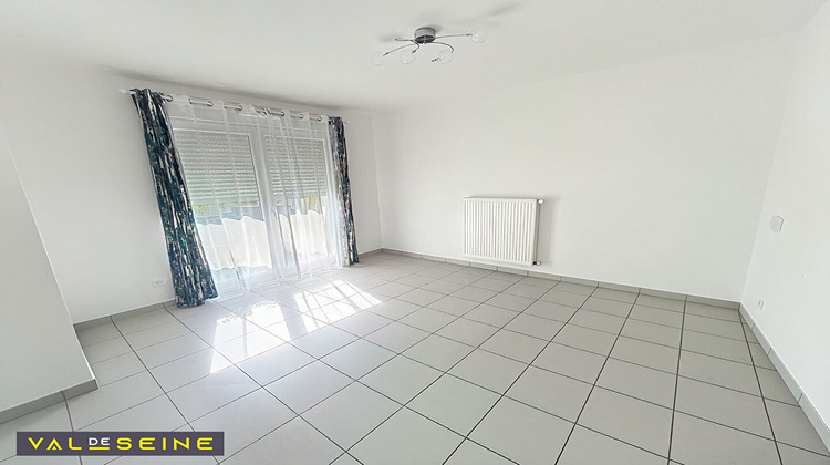 Ma-Cabane - Location Maison QUINCAMPOIX, 90 m²