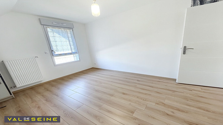 Ma-Cabane - Location Maison QUINCAMPOIX, 90 m²