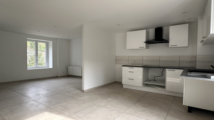 Ma-Cabane - Location Maison Quincié-en-Beaujolais, 53 m²
