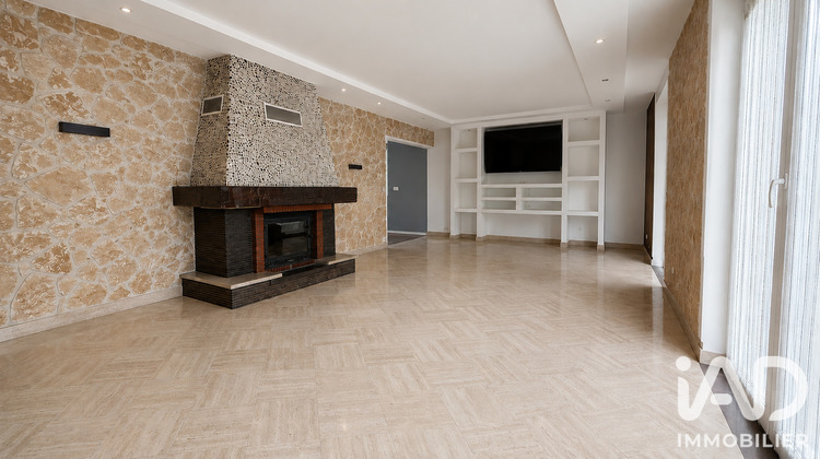 Ma-Cabane - Location Maison Rantigny, 295 m²