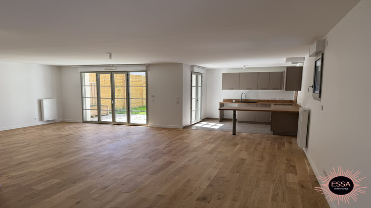 Ma-Cabane - Location Maison Rennemoulin, 155 m²