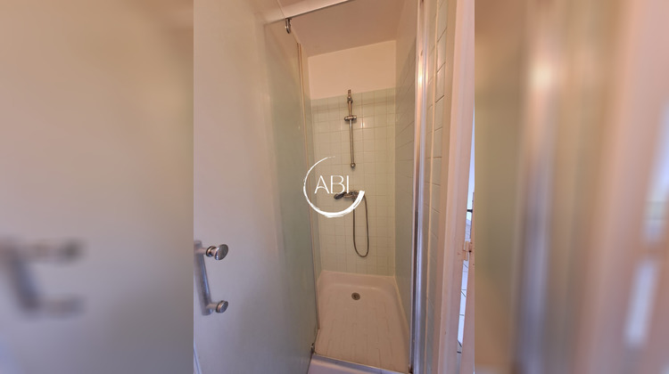 Ma-Cabane - Location Maison Rennes-en-Grenouilles, 87 m²