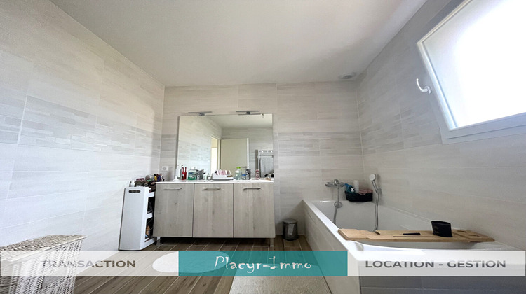 Ma-Cabane - Location Maison REPLONGES, 122 m²