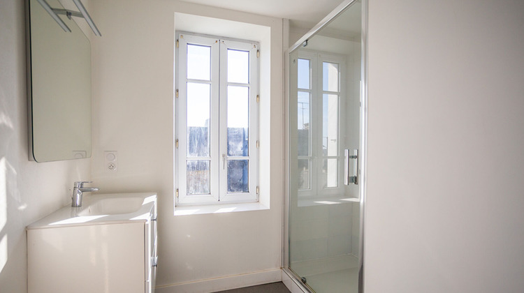 Ma-Cabane - Location Maison RIEC-SUR-BELON, 70 m²