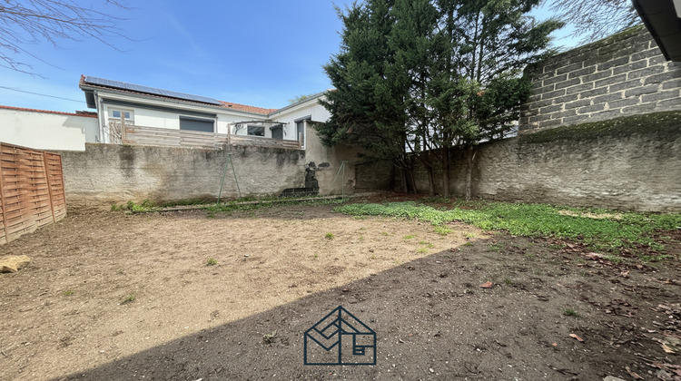 Ma-Cabane - Location Maison Roanne, 64 m²