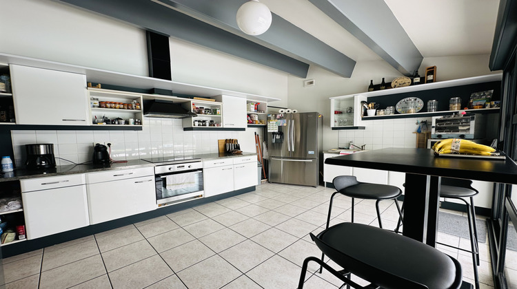 Ma-Cabane - Location Maison Rochefort, 147 m²