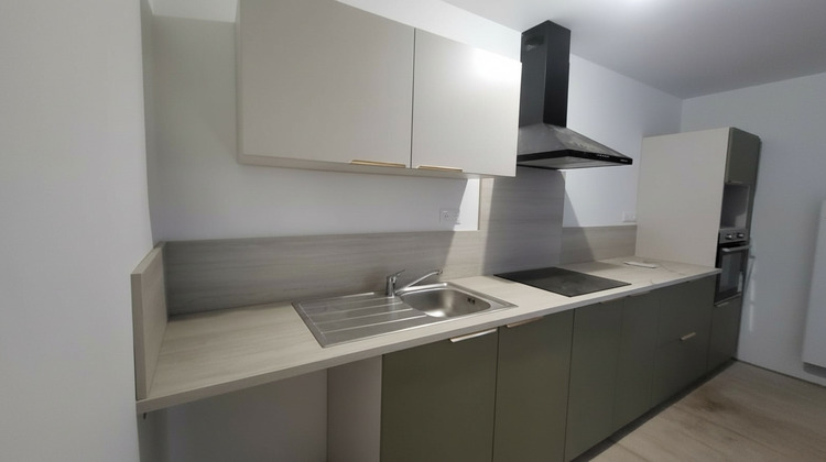 Ma-Cabane - Location Maison RODELLE, 90 m²