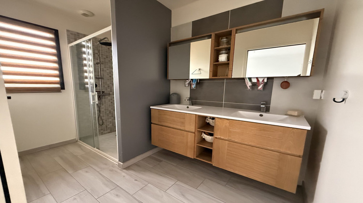 Ma-Cabane - Location Maison Roézé-sur-Sarthe, 102 m²