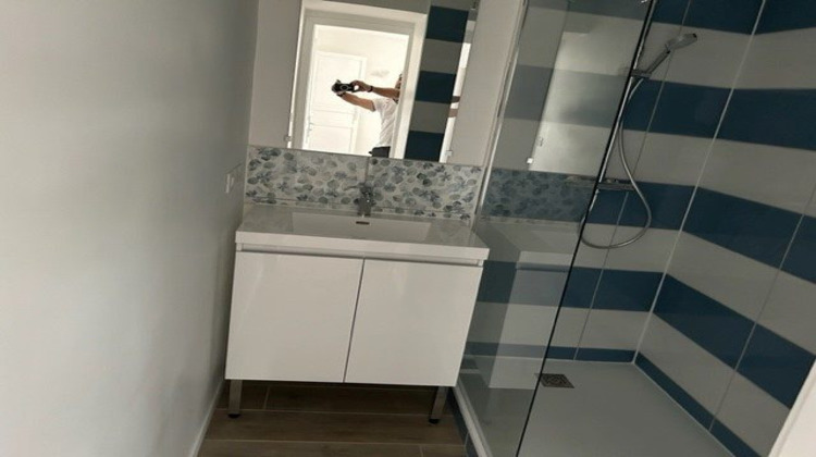 Ma-Cabane - Location Maison Ronno, 150 m²