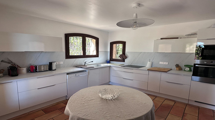 Ma-Cabane - Location Maison ROQUEBRUNE-SUR-ARGENS, 214 m²