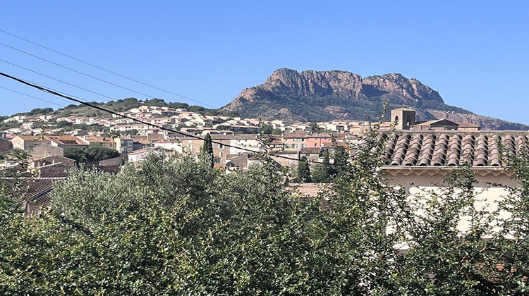 Ma-Cabane - Location Maison ROQUEBRUNE-SUR-ARGENS, 80 m²