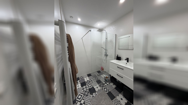 Ma-Cabane - Location Maison ROQUEBRUNE-SUR-ARGENS, 80 m²