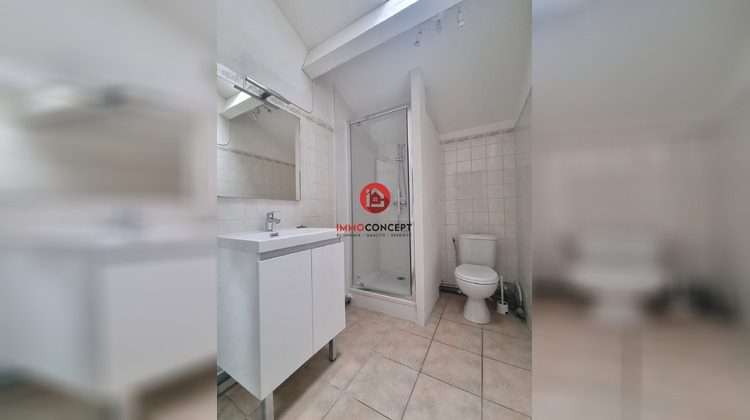 Ma-Cabane - Location Maison Roquemaure, 81 m²