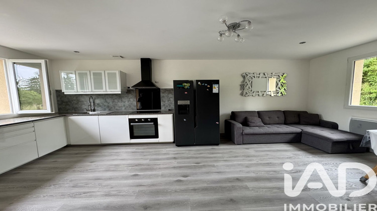 Ma-Cabane - Location Maison Roullet-Saint-Estèphe, 64 m²