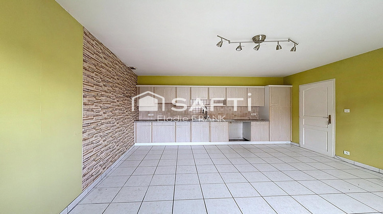 Ma-Cabane - Location Maison Roussy-le-Village, 151 m²